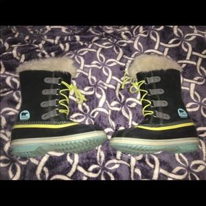 Size 6 Joan of Arc Sorel Boots